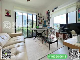 Clear Water Bay - Siu Hang Hau 21