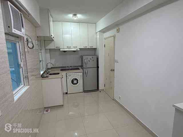 North Point - Tung Fat Building 01