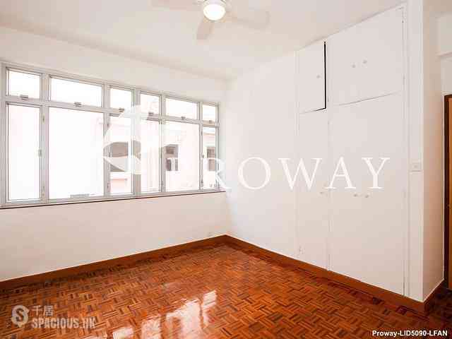 Pok Fu Lam - Bisney Villas 06