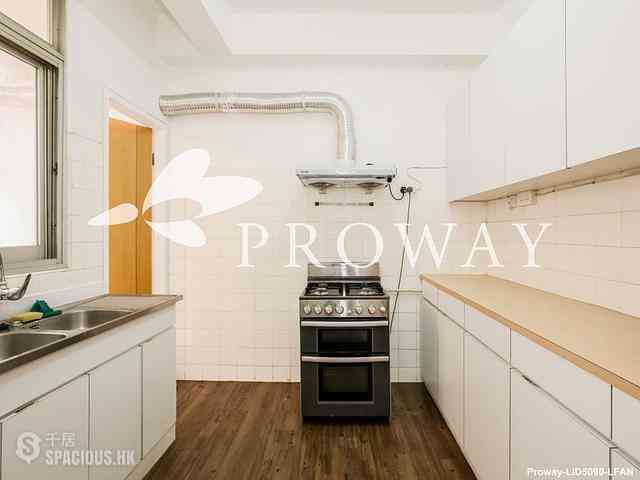 Pok Fu Lam - Bisney Villas 08