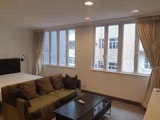 Soho - 32, Elgin Street 02