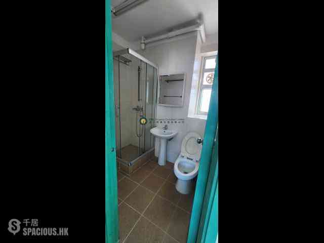 Sai Ying Pun - King Ming Mansion 03