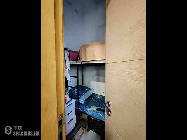 Yuen Long - One Hyde Park 04