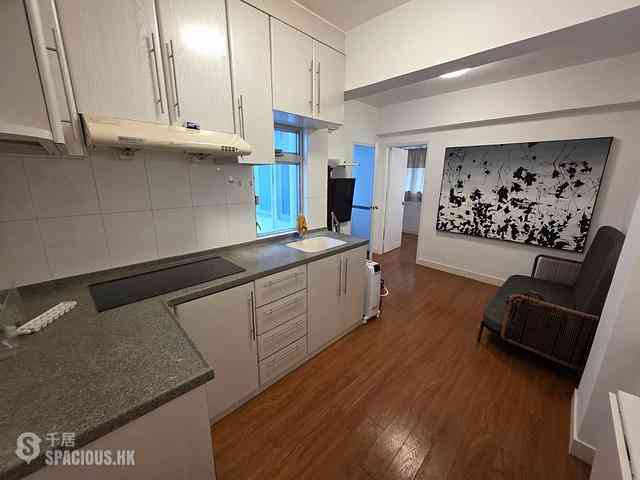 Poho - 206, Hollywood Road 03