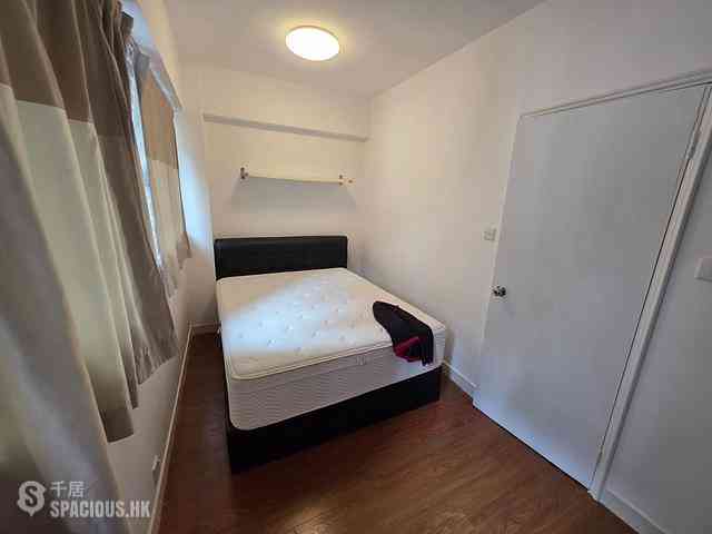 Poho - 206, Hollywood Road 04