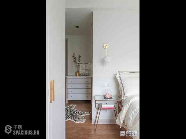 North Point - Fleur Pavilia Tower 2 05