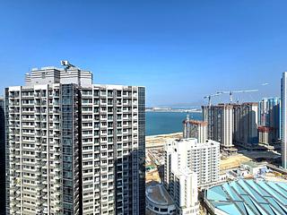 Tung Chung - The Visionary Tower 1 17