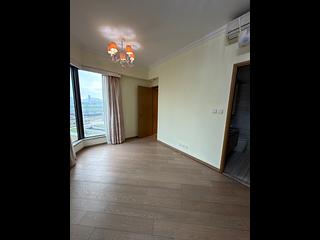 Kai Tak - Vibe Centro Block 2B 03