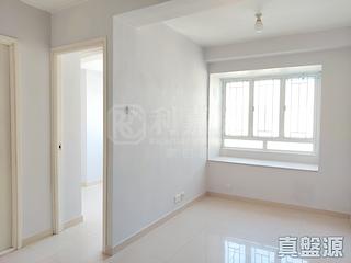 Sha Tin - Lucky Plaza Yae Lam Court (Block B2) 05
