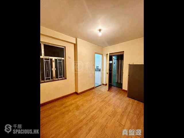Sha Tin - Lucky Plaza Chuk Lam Court (Block D1) 04