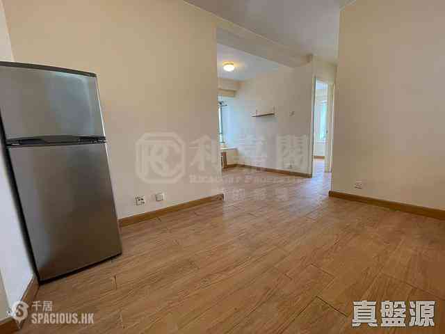 Sha Tin - Lucky Plaza Chuk Lam Court (Block D1) 03