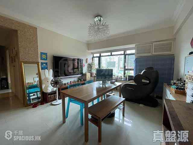 Tai Wai - Pristine Villa Block 2 02