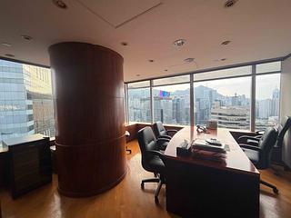 Wan Chai - Convention Plaza Office Tower 02