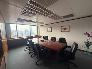 Wan Chai - Convention Plaza Office Tower 04