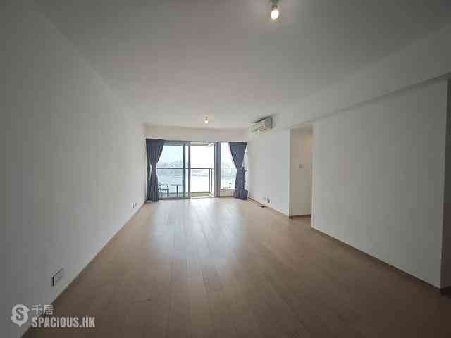 Fortress Hill - Harbour Glory Block 8 04