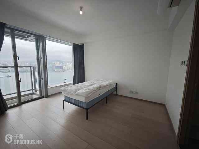 Fortress Hill - Harbour Glory Block 8 05