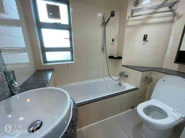 Tung Chung - Caribbean Coast Phase 4 Crystal Cove 11