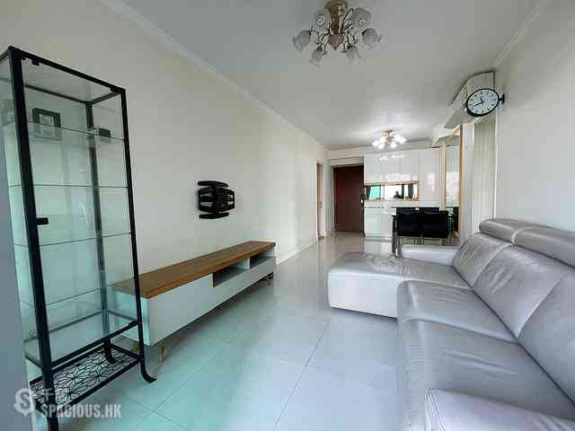 Tung Chung - Caribbean Coast Phase 4 Crystal Cove 02