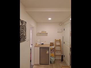 Sai Ying Pun - Tin Hing Building 03