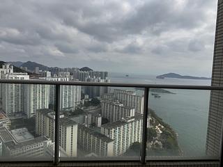 数码港 - 贝沙湾4期 南湾8座 05