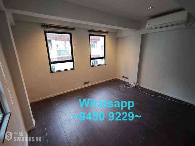 Sheung Wan - Luen Yick Building 03