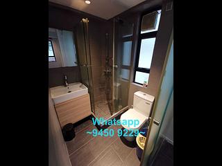 Sheung Wan - Luen Yick Building 04