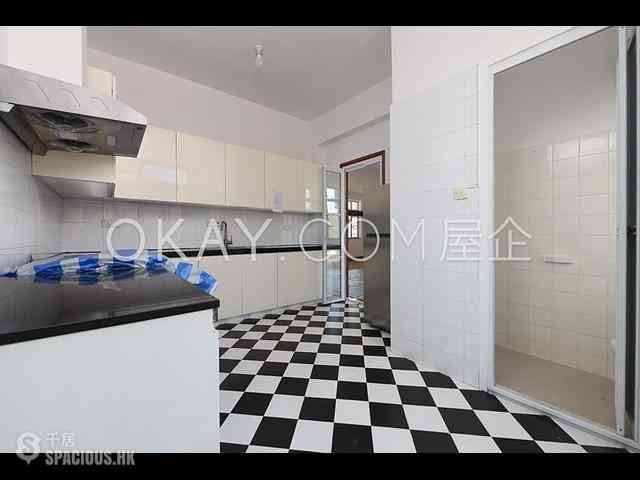 Pok Fu Lam - 6-12, Crown Terrace 01