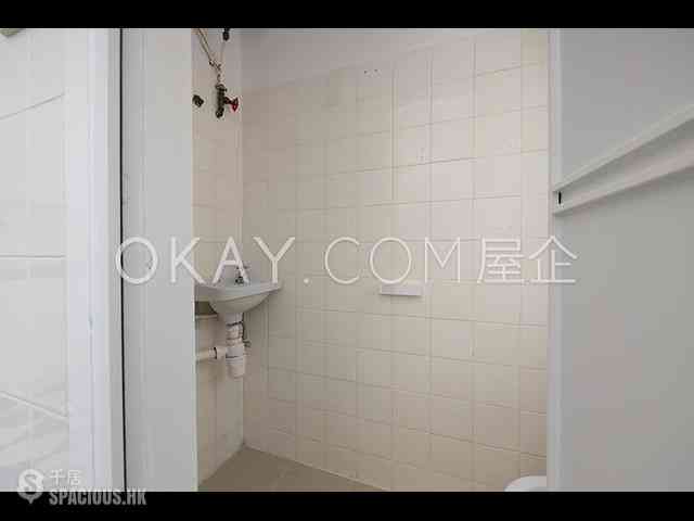 Pok Fu Lam - 6-12, Crown Terrace 17