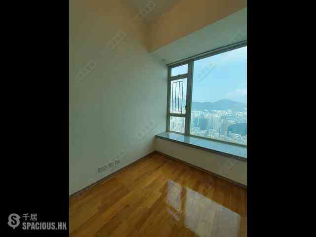 Tai Kok Tsui - Shining Heights 04