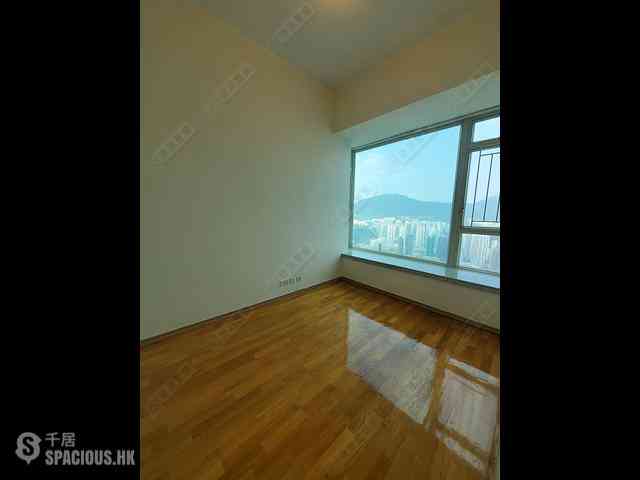 Tai Kok Tsui - Shining Heights 05