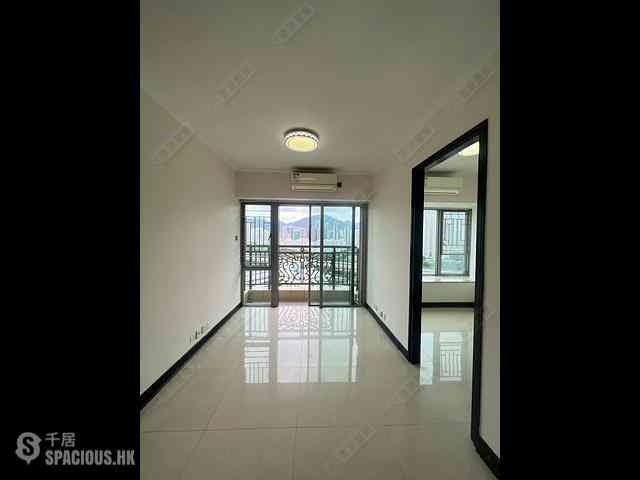 Tai Kok Tsui - Hampton Place 02