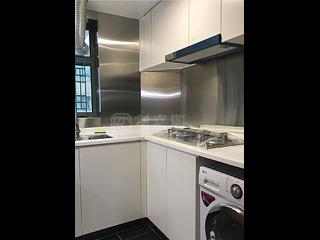 Tai Kok Tsui - Park Avenue Phase 1 Block 8 04