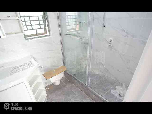 Tai Kok Tsui - Park Avenue Phase 1 Block 8 06