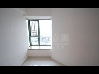 Tai Kok Tsui - Park Avenue Phase 1 Block 8 07