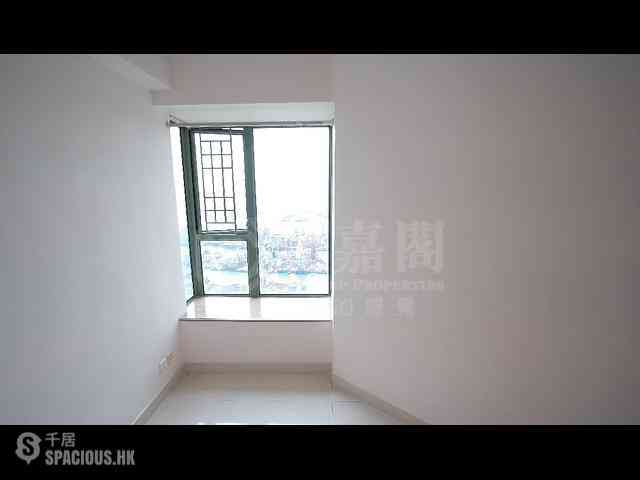 Tai Kok Tsui - Park Avenue Phase 1 Block 8 07