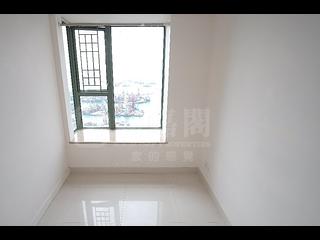 Tai Kok Tsui - Park Avenue Phase 1 Block 8 08
