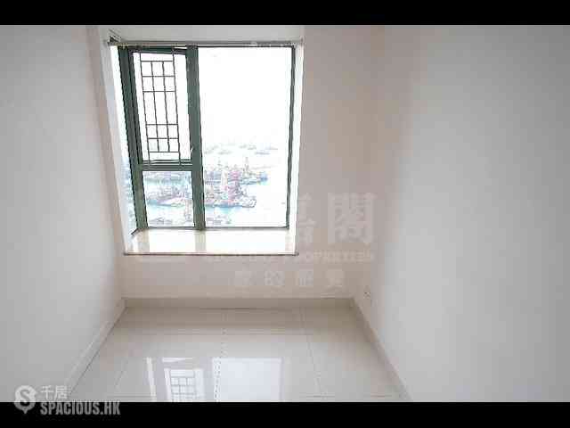 Tai Kok Tsui - Park Avenue Phase 1 Block 8 08
