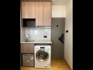 Prince Edward - Flatiron Court 02