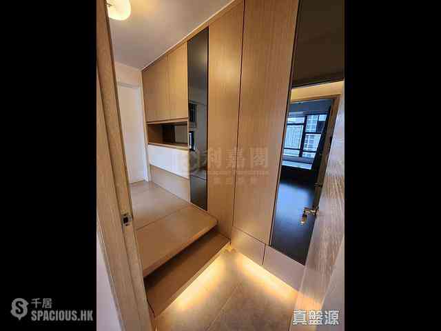 Quarry Bay - Kornhill Block N 03