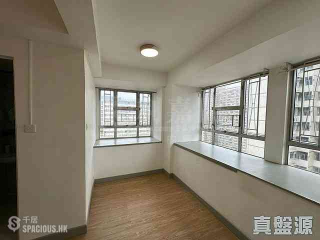 Sha Tin - Greenwood Garden Block A 03