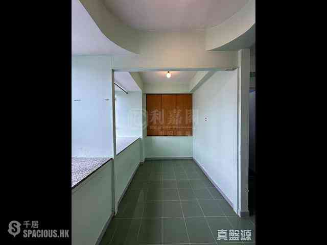 Sha Tin - Greenwood Garden Block A 05