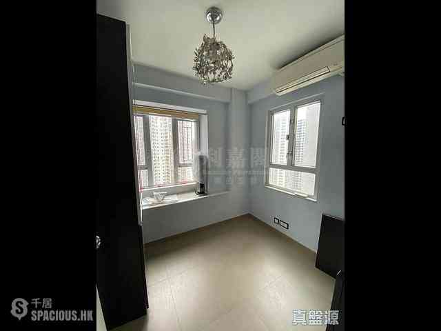Sha Tin - Lucky Plaza Pak Lam Court (Block C2) 05