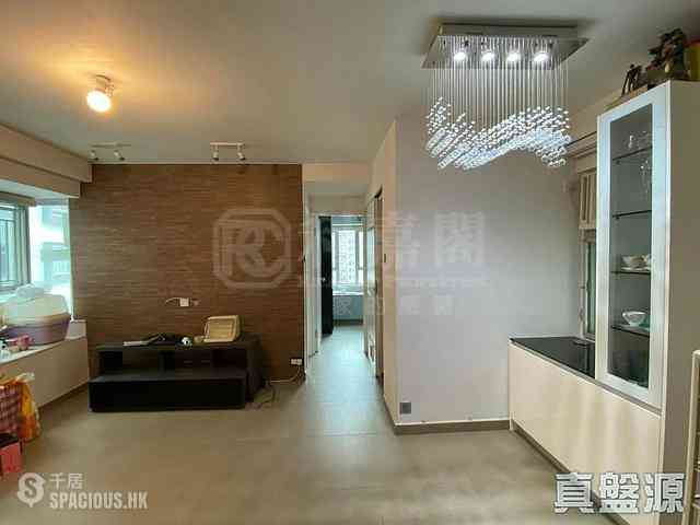 Sha Tin - Lucky Plaza Pak Lam Court (Block C2) 02