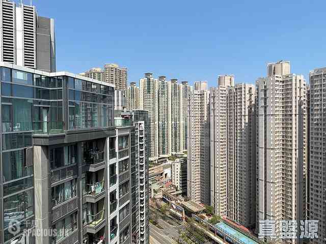 Tseung Kwan O - The Parkside Block 2A 01