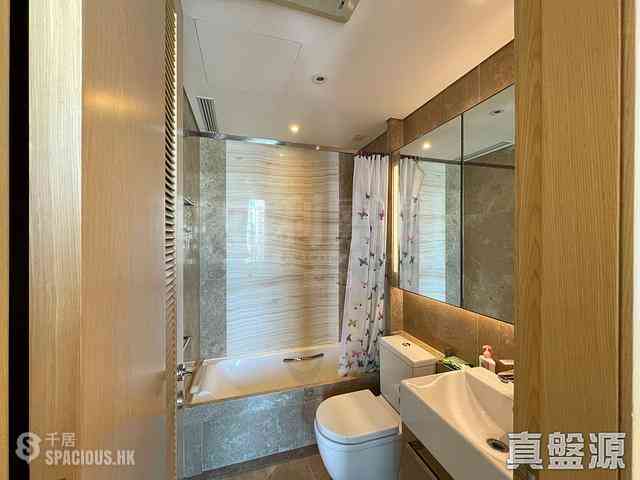 Tseung Kwan O - The Parkside Block 2A 06