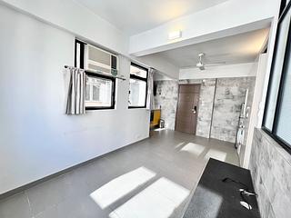 Wan Chai - Fortune Building 02