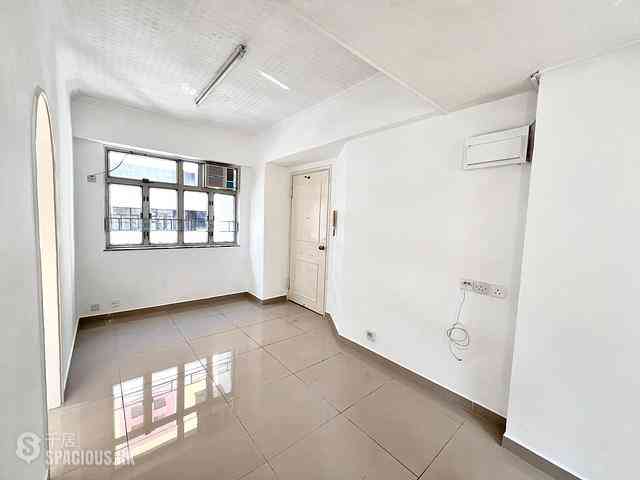 Wan Chai - Kin On House 04