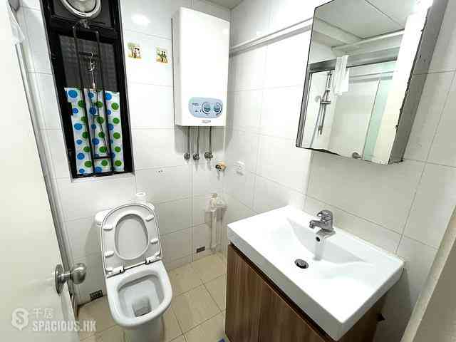 Quarry Bay - Kornhill Block Q 07