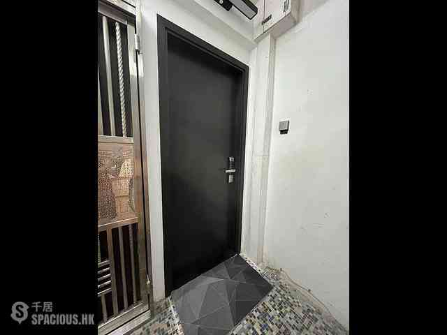 Poho - 238, Hollywood Road 09