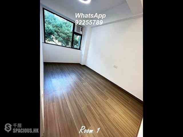 Poho - 238, Hollywood Road 04